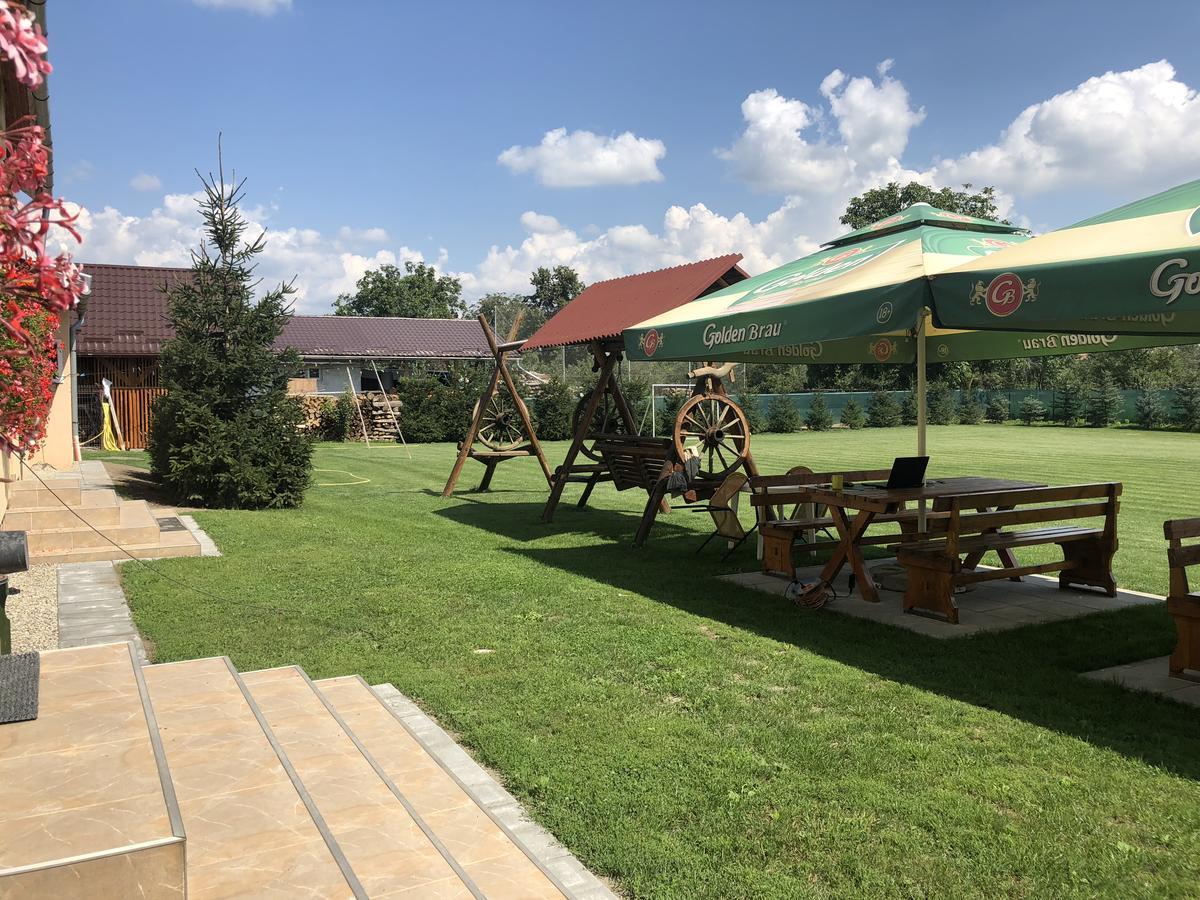Bed and Breakfast Gyongyvirag Panzio à Turia Extérieur photo